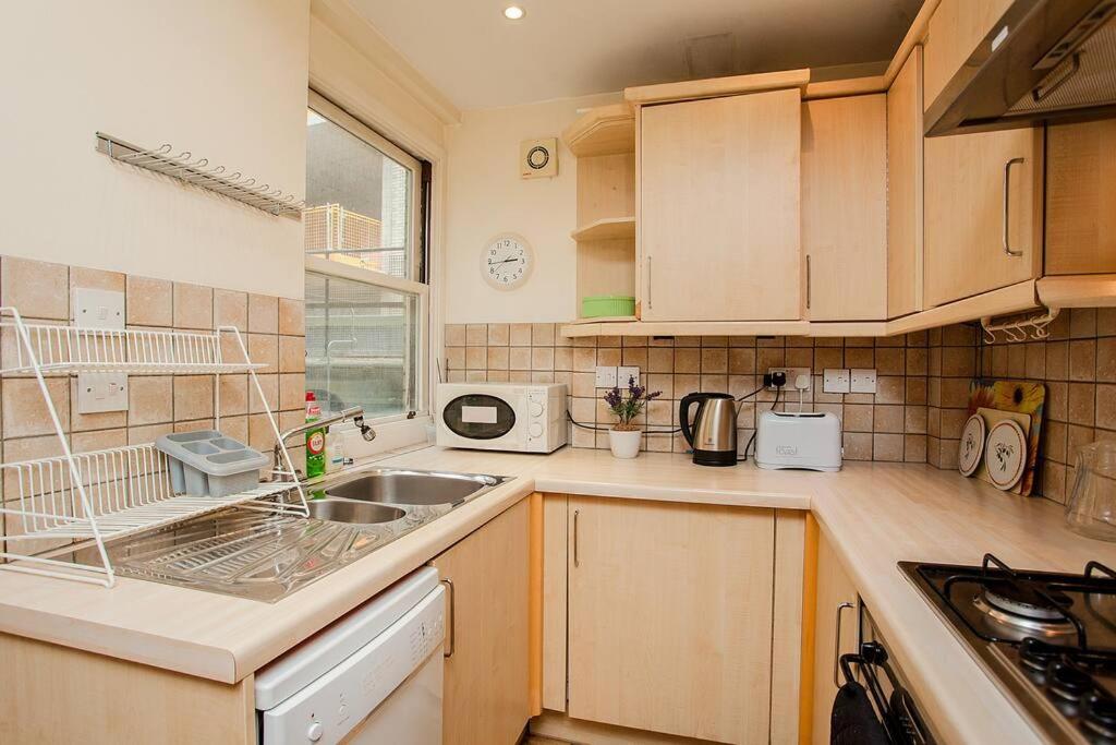 Bright 2 Bedroom Flat In Central London Exterior photo